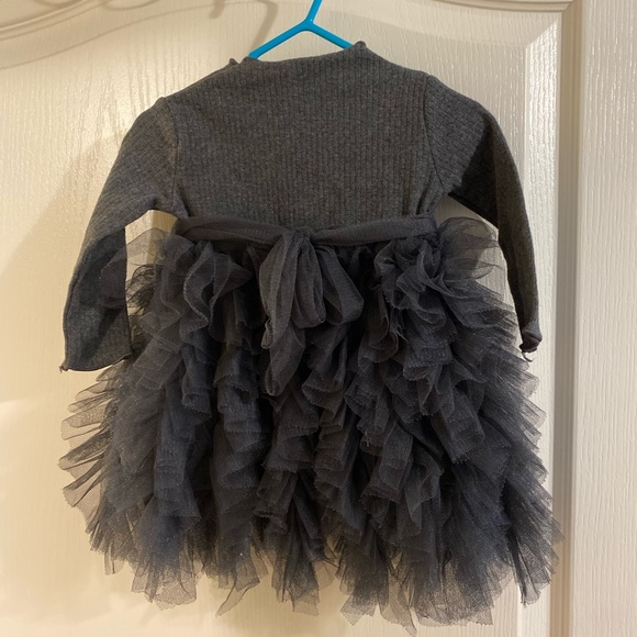 Ruffle dress - Picture 3 of 3